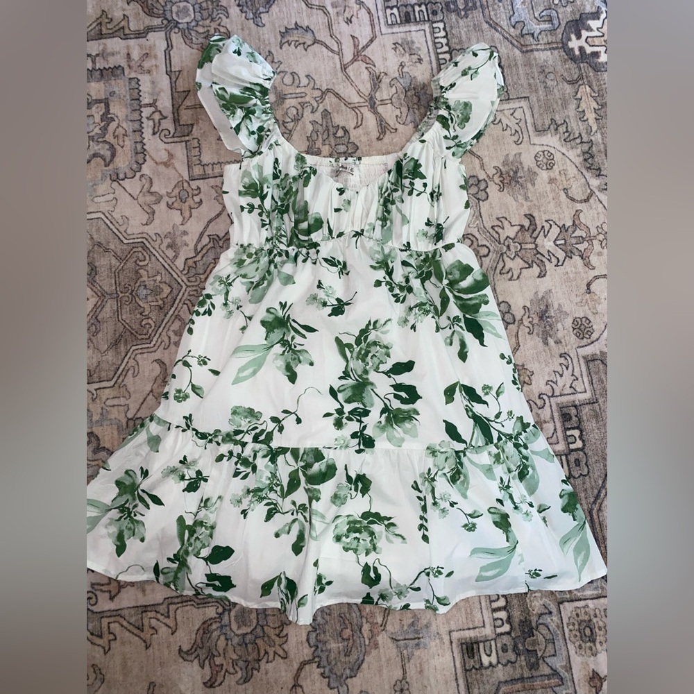 Abercrombie & Fitch Green and White Ruffled Sundress